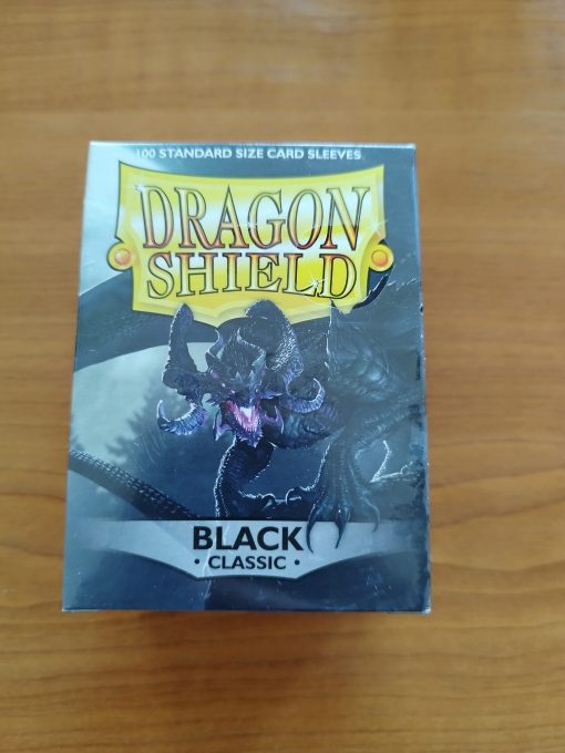 Dragon Shield Standard Black Classic Sleeves 100